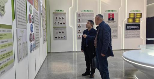 戴林军赴省农科院对接合作